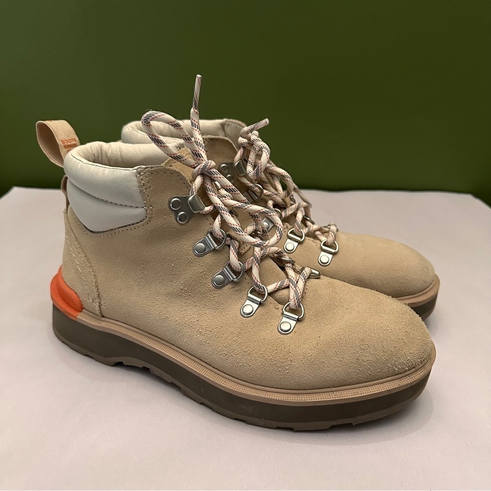 Sorel Hi-Line Chelsea Hiking Boots Lace Up Waterproof Suede Ceramic Tan size 7.5